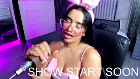 Ibbie Bennett online show from 14, 9, 2025