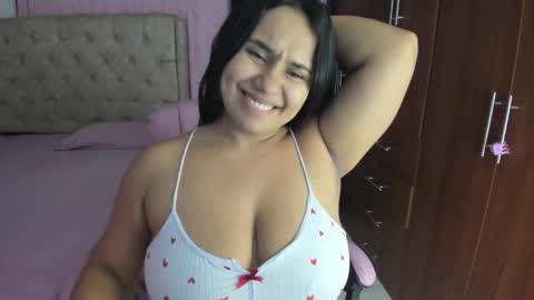 Snapshot of ibby_fay chatting on 4, 11, 2025 Daniela online show from 4, 11, 2025