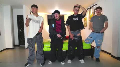 THOMAS AND DAMIAND online show from 22, 12, 2025