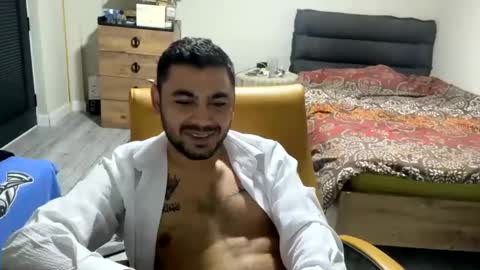 Snapshot of iceytheprime chatting on 4, 12, 2024 iceytheprime online show from 4, 12, 2024