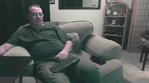 Snapshot of icihristopher chatting on 5, 1, 2025 Christopher online show from 5, 1, 2025