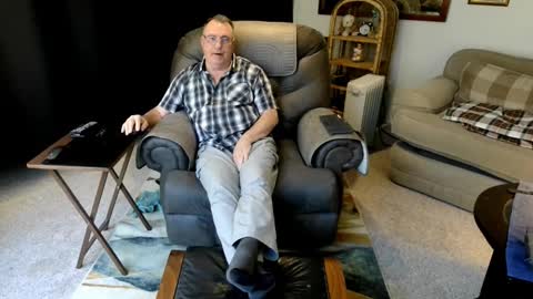 Snapshot of icihristopher chatting on 14, 10, 2025 Christopher online show from 14, 10, 2025