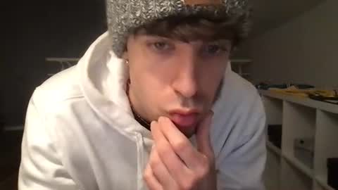 Snapshot of icyninesix chatting on 20, 12, 2024 icyninesix online show from 20, 12, 2024