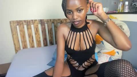 icysugar_ online show from 9, 9, 2025