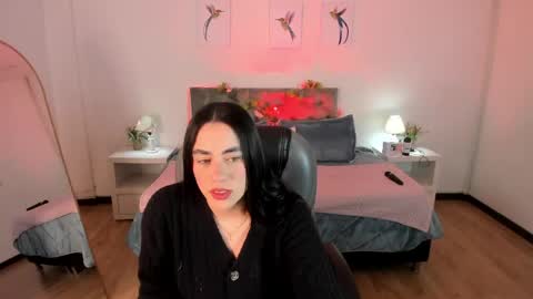 Icy online show from 12, 5, 2026