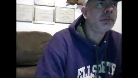 Snapshot of idkwhyidothis348732 chatting on 3, 2, 2025 idkwhyidothis348732 online show from 3, 2, 2025