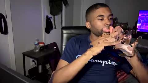 Snapshot of idropbabies chatting on 30, 12, 2024 UNO online show from 30, 12, 2024