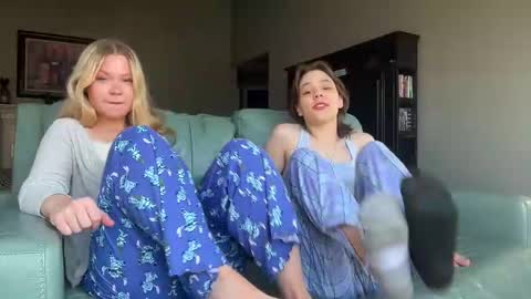 Snapshot of iheartcassie2844 chatting on 3, 3, 2025 cassie online show from 3, 3, 2025