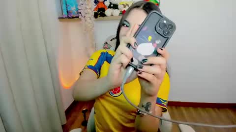 Snapshot of iki_mei chatting on 18, 6, 2026 Maria online show from 18, 6, 2026