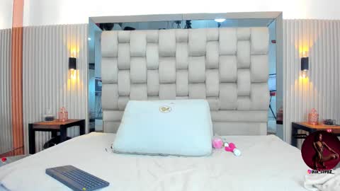 ikia lopez online show from 27, 9, 2025