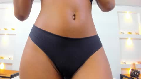 ikia lopez online show from 22, 11, 2025