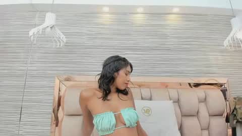 ikia lopez online show from 19, 6, 2026