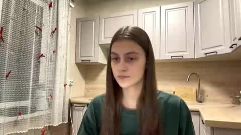 Sophie online show from 4, 3, 2026