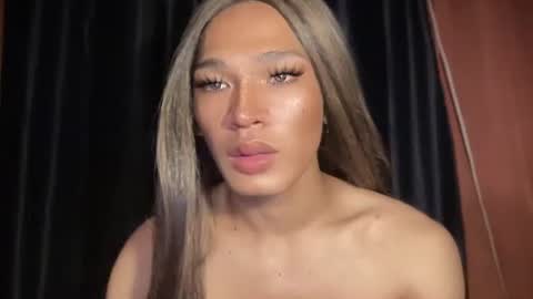 Snapshot of ill_moan_foryouxx chatting on 8, 2, 2026 QUEEN KATH online show from 8, 2, 2026