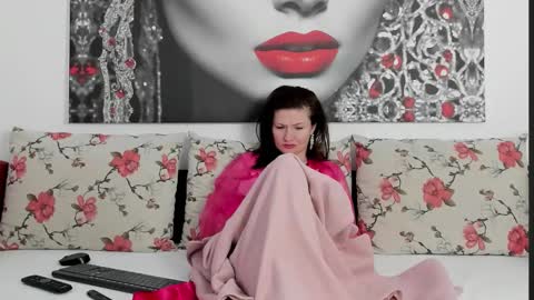 Snapshot of illegalbeauty87 chatting on 26, 2, 2026 Ingrid or more easier...Miss GoDDess Mistress online show from 26, 2, 2026