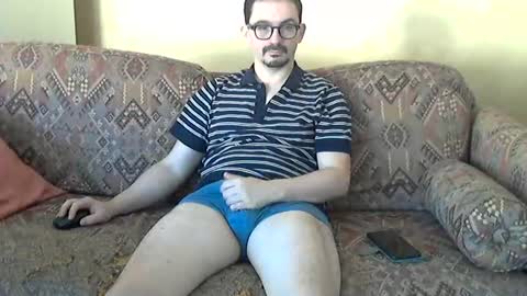 ilovecuteguy79 online show from 25, 6, 2026
