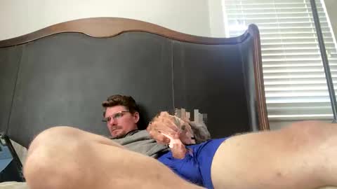 ilovelookingatbigass online show from 22, 11, 2025