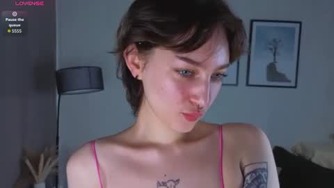 Hello everyone Im Lily online show from 13, 6, 2026