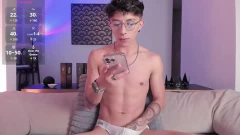 IM  THOMAS online show from 20, 12, 2025