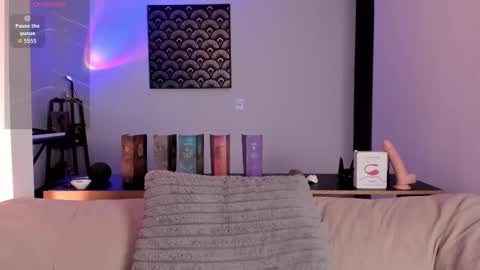 IM  THOMAS online show from 22, 12, 2025