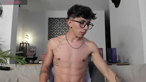 IM  THOMAS online show from 28, 5, 2026