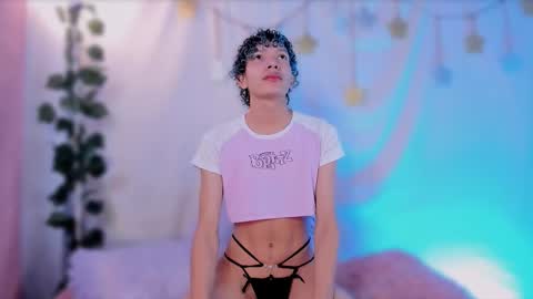 Alejo independent model   online show from 19, 10, 2025