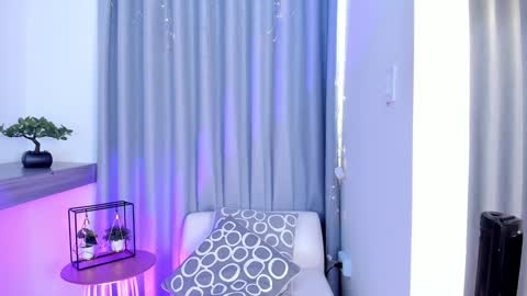  LUCY online show from 4, 1, 2025