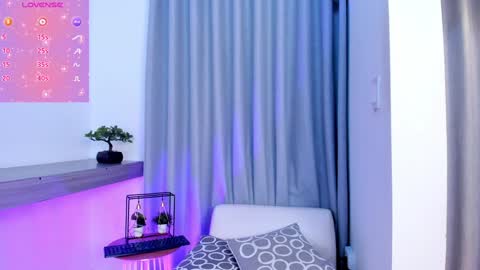  LUCY online show from 31, 1, 2025