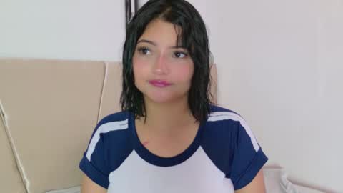 Snapshot of im_aurora_ chatting on 7, 10, 2025 aurora online show from 7, 10, 2025