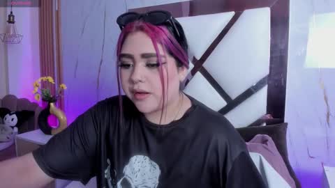 im_bunny__ online show from 11, 2, 2026