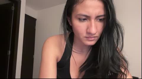 Snapshot of im_dayana chatting on 16, 12, 2025 instagram online show from 16, 12, 2025