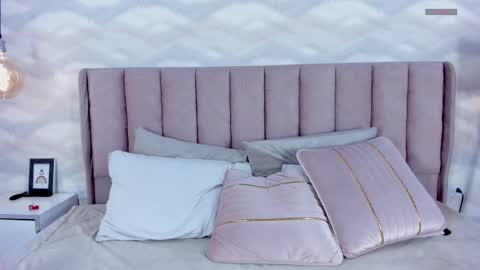 Giselle  online show from 12, 9, 2025