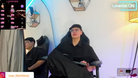 Snapshot of im_juaniito chatting on 4, 10, 2025  40 OFF TODAY online show from 4, 10, 2025