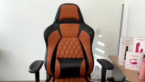 Laia online show from 28, 1, 2025