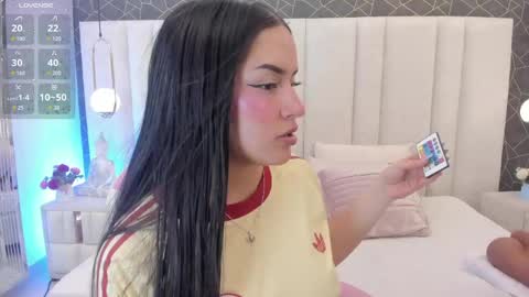 im_miadoll online show from 23, 5, 2026
