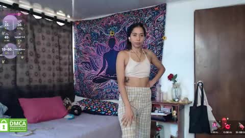 Snapshot of im_moonlight chatting on 8, 9, 2025 Cutie pie online show from 8, 9, 2025