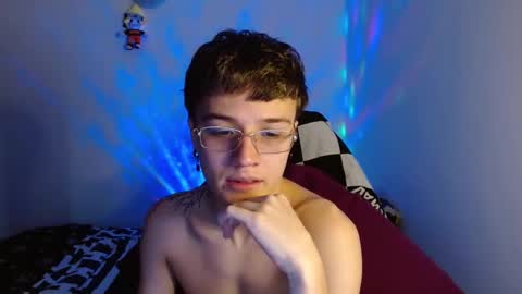 Oliver P online show from 4, 3, 2025