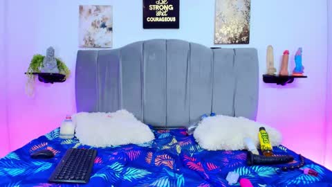 Snapshot of im_riley_ chatting on 2, 10, 2025 im_riley_ online show from 2, 10, 2025