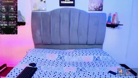 im_riley_ online show from 12, 5, 2026