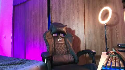 im_usuga online show from 28, 3, 2026