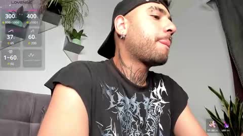 Snapshot of imferrerr chatting on 21, 2, 2025 Felipe Ferrer online show from 21, 2, 2025