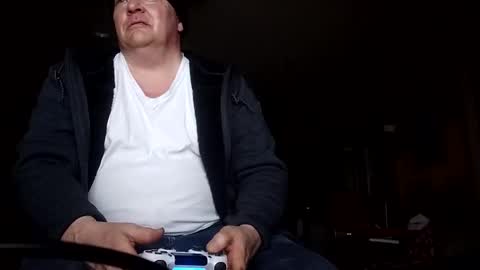 Snapshot of iminyourroom chatting on 4, 1, 2025 Iminyourroom online show from 4, 1, 2025