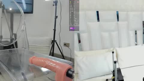 Krystall online show from 12, 11, 2025