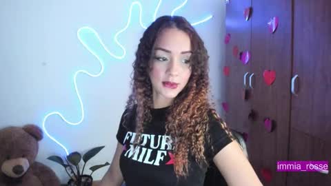 Snapshot of immia_rosse chatting on 9, 3, 2026 mia --------- COL TIME online show from 9, 3, 2026