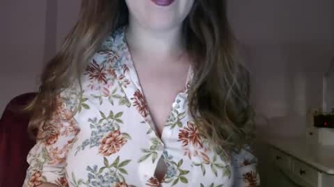 Snapshot of immouss chatting on 4, 2, 2025 Pola online show from 4, 2, 2025