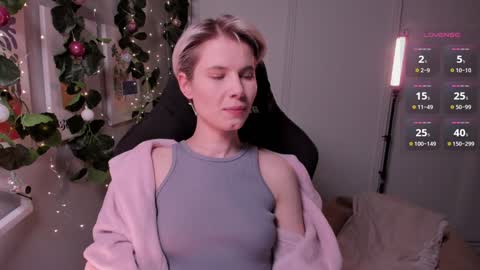 Mia online show from 7, 1, 2025