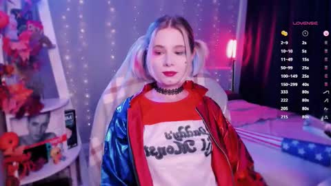 Mia online show from 1, 11, 2025