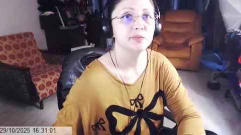 Snapshot of imperatrizasado chatting on 29, 10, 2025 Empress online show from 29, 10, 2025