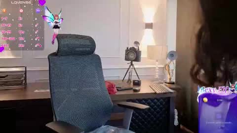 Karen  online show from 19, 3, 2026