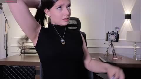 Karen  online show from 14, 4, 2026